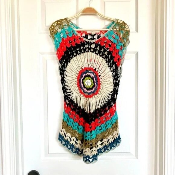 NWOT Boston Proper Multi-color Crochet Medallion Short-Sleeves Sweater - Picture 3 of 6